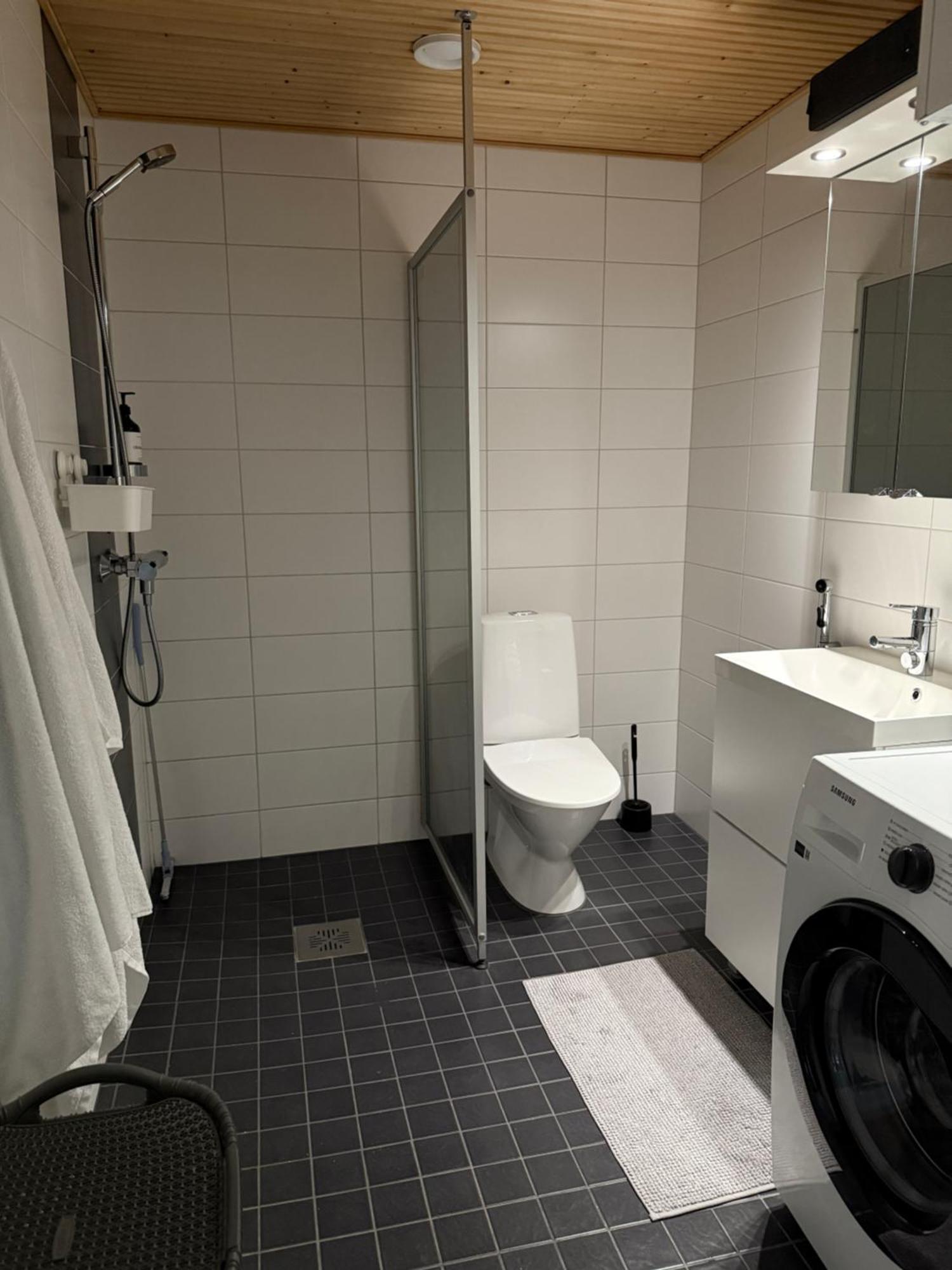 Cozy Top-Floor Studio In Turku - Near City Center מראה חיצוני תמונה